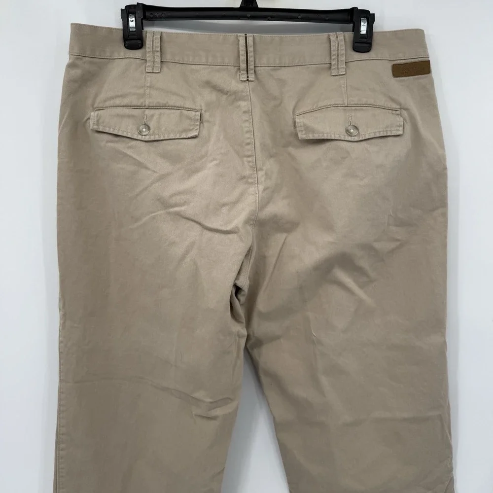 Cabela's Chino Pants Mens 40 x 32 Khaki Tan Cotton Canvas Outdoor Workwear - Picture 5 of 9